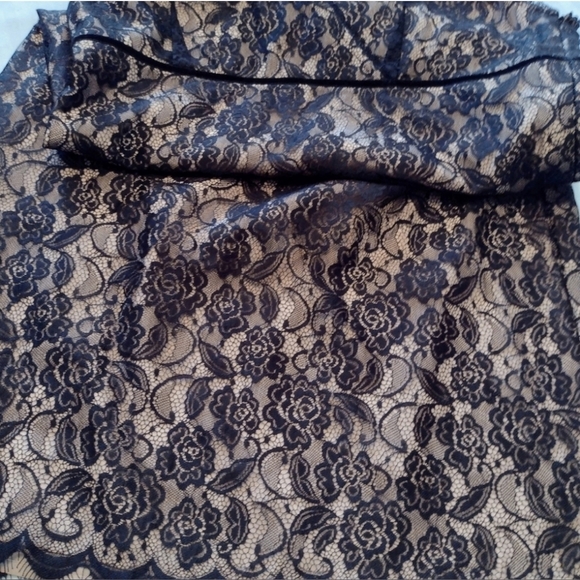 Ann Taylor LOFT Black Lace Overlay Dress - Size 6 - Elegant & Chic - Picture 11 of 12